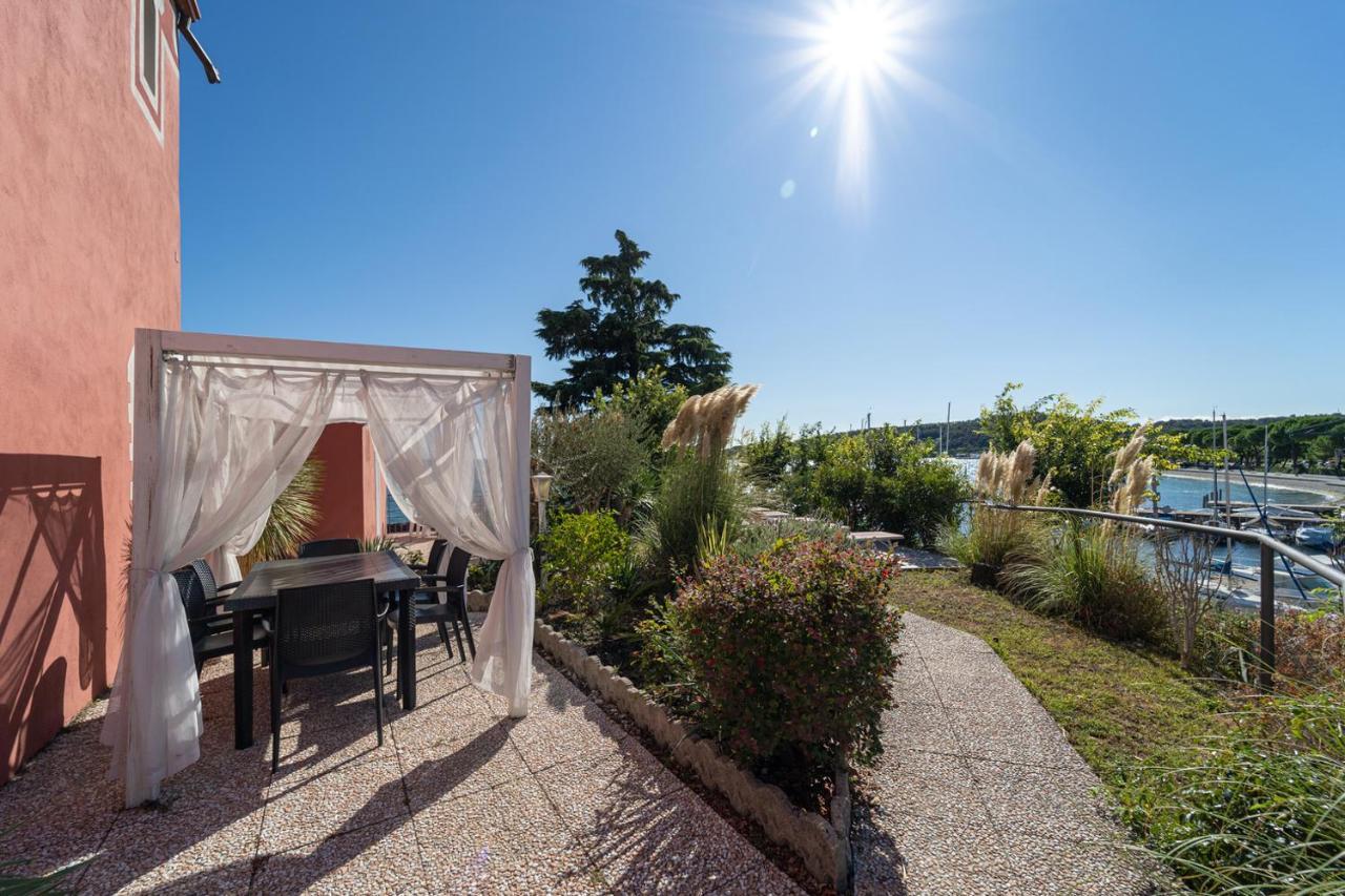 Villa Garuti Village Padenghe sul Garda Esterno foto