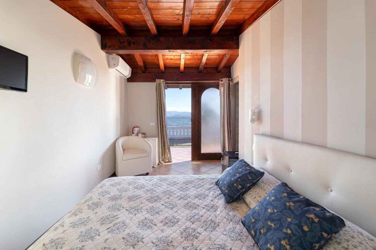 Villa Garuti Village Padenghe sul Garda Esterno foto
