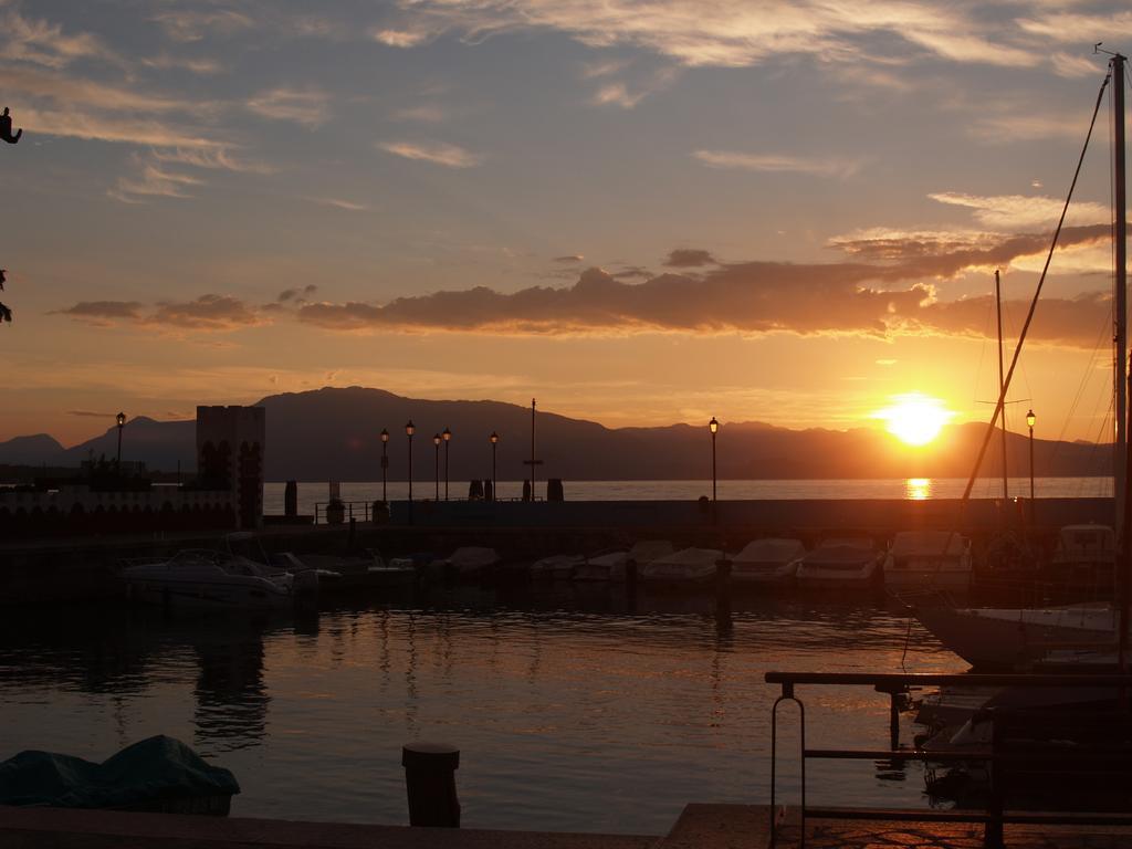 Villa Garuti Village Padenghe sul Garda Esterno foto