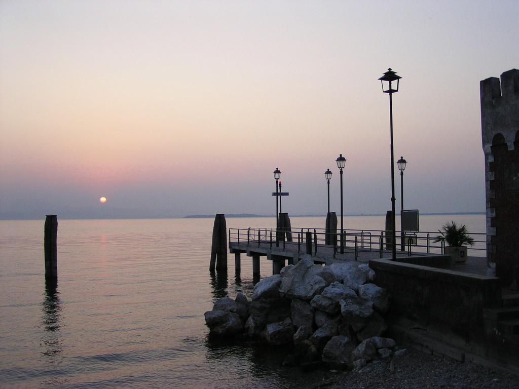 Villa Garuti Village Padenghe sul Garda Esterno foto