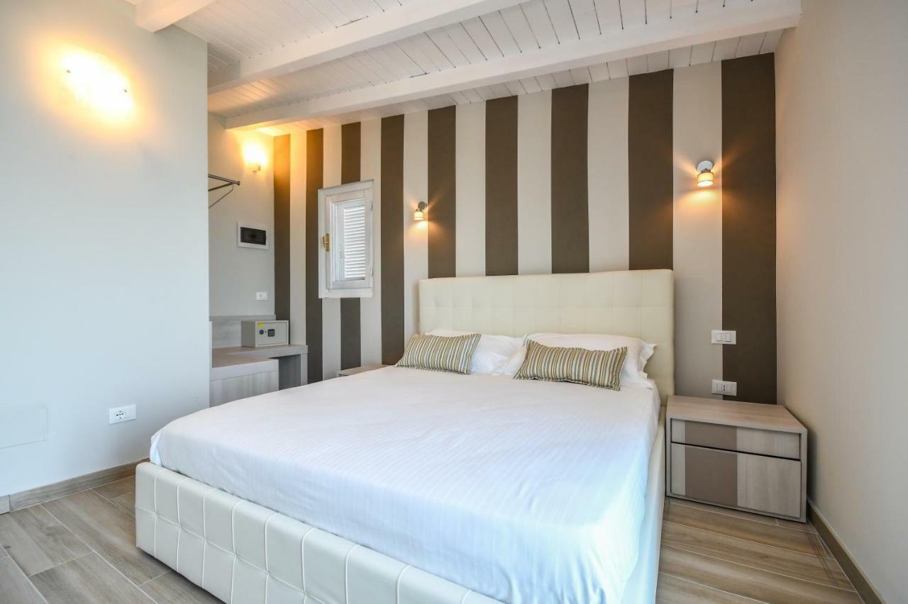 Villa Garuti Village Padenghe sul Garda Esterno foto