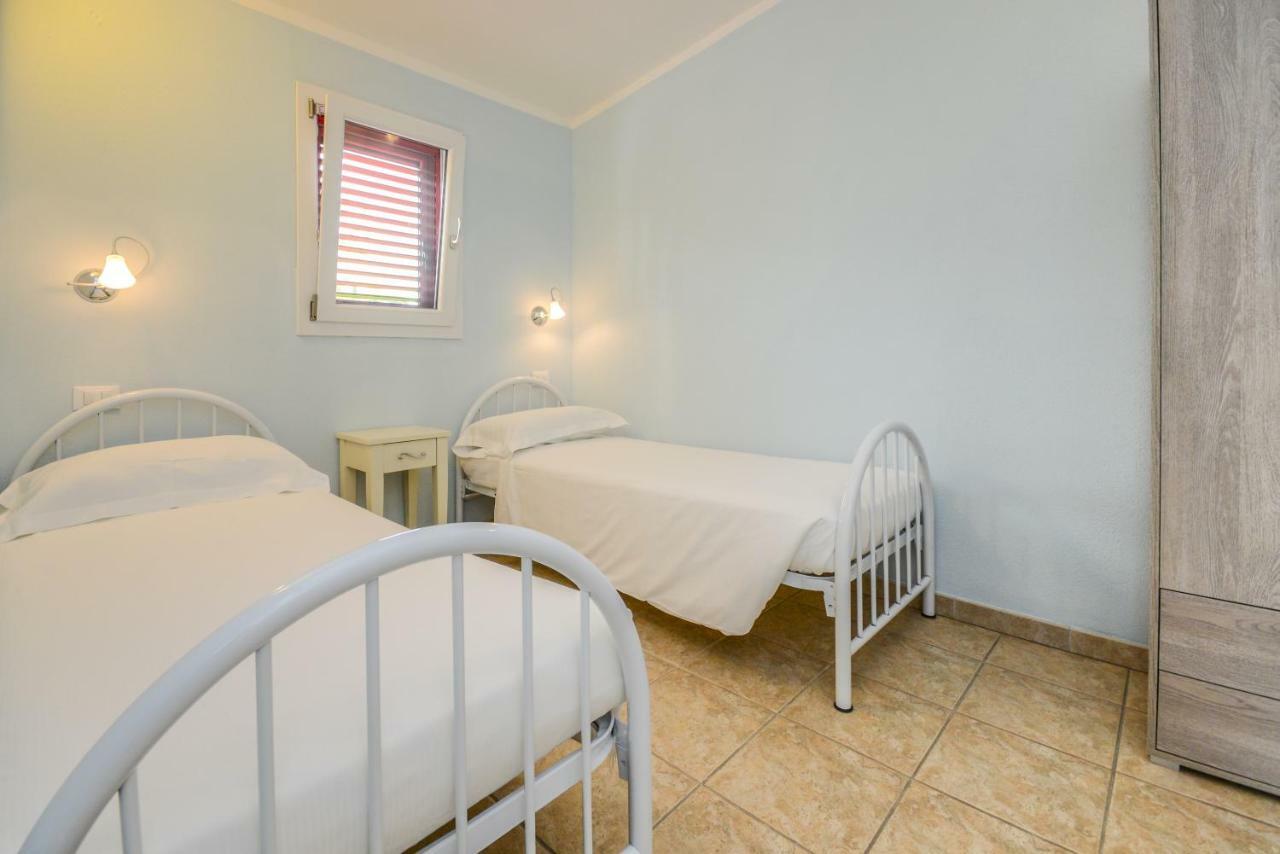 Villa Garuti Village Padenghe sul Garda Esterno foto