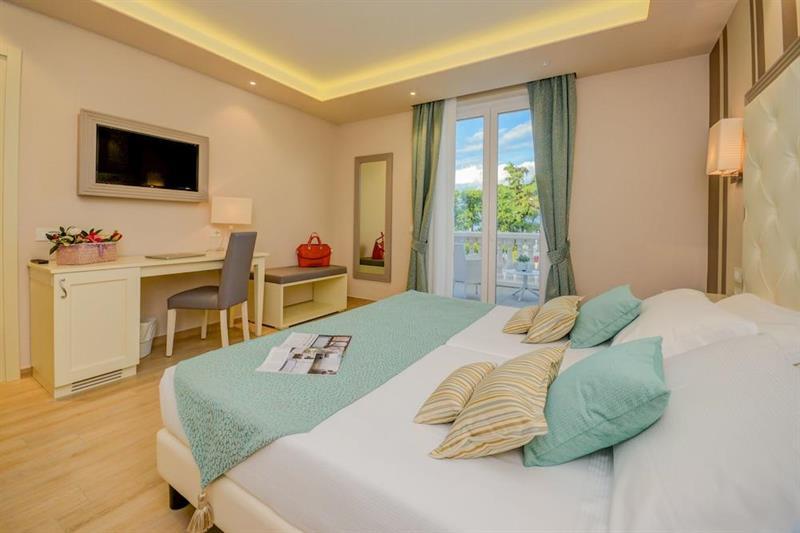 Villa Garuti Village Padenghe sul Garda Esterno foto